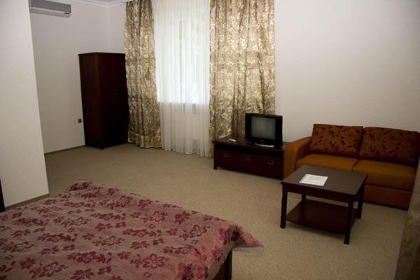 Marco Polo Hotel Ulʼyanovka Eksteriør bilde